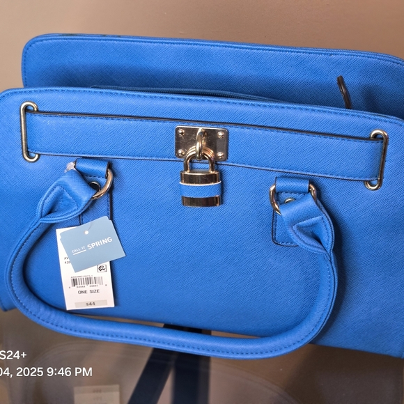 Great Spring Handbag - Picture 4 of 5